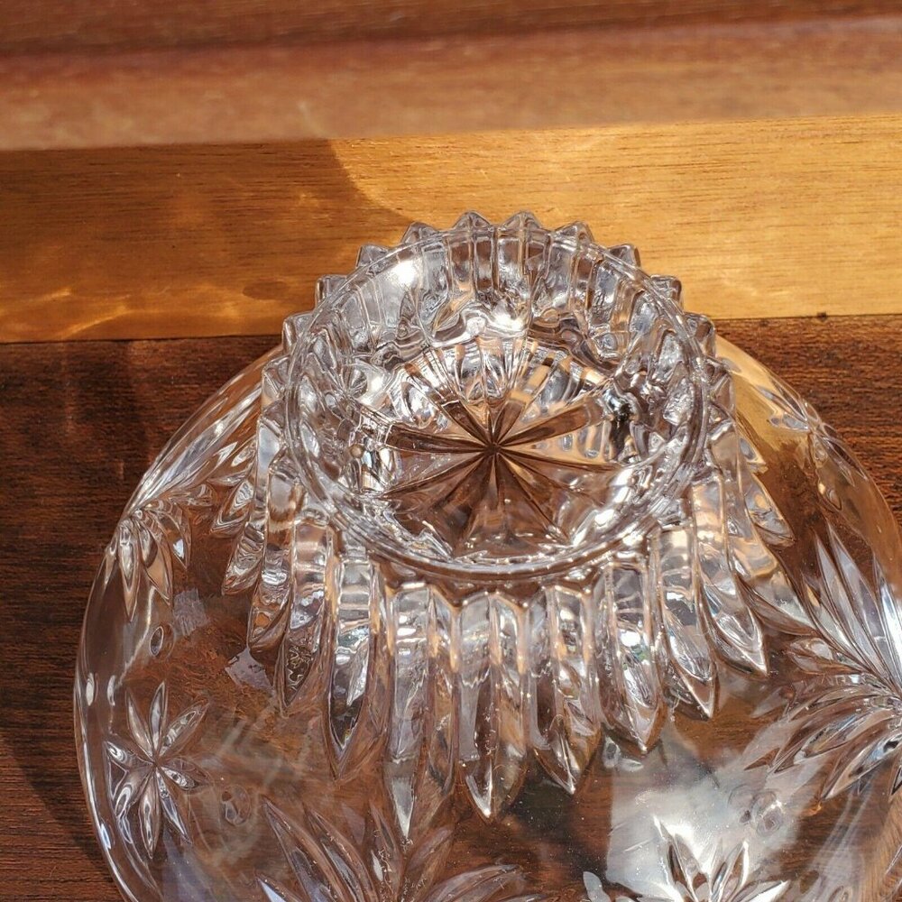 Mikasa Christmas Night Bowl 6" Crystal Celebration star & holiday tree - Picture 8 of 10